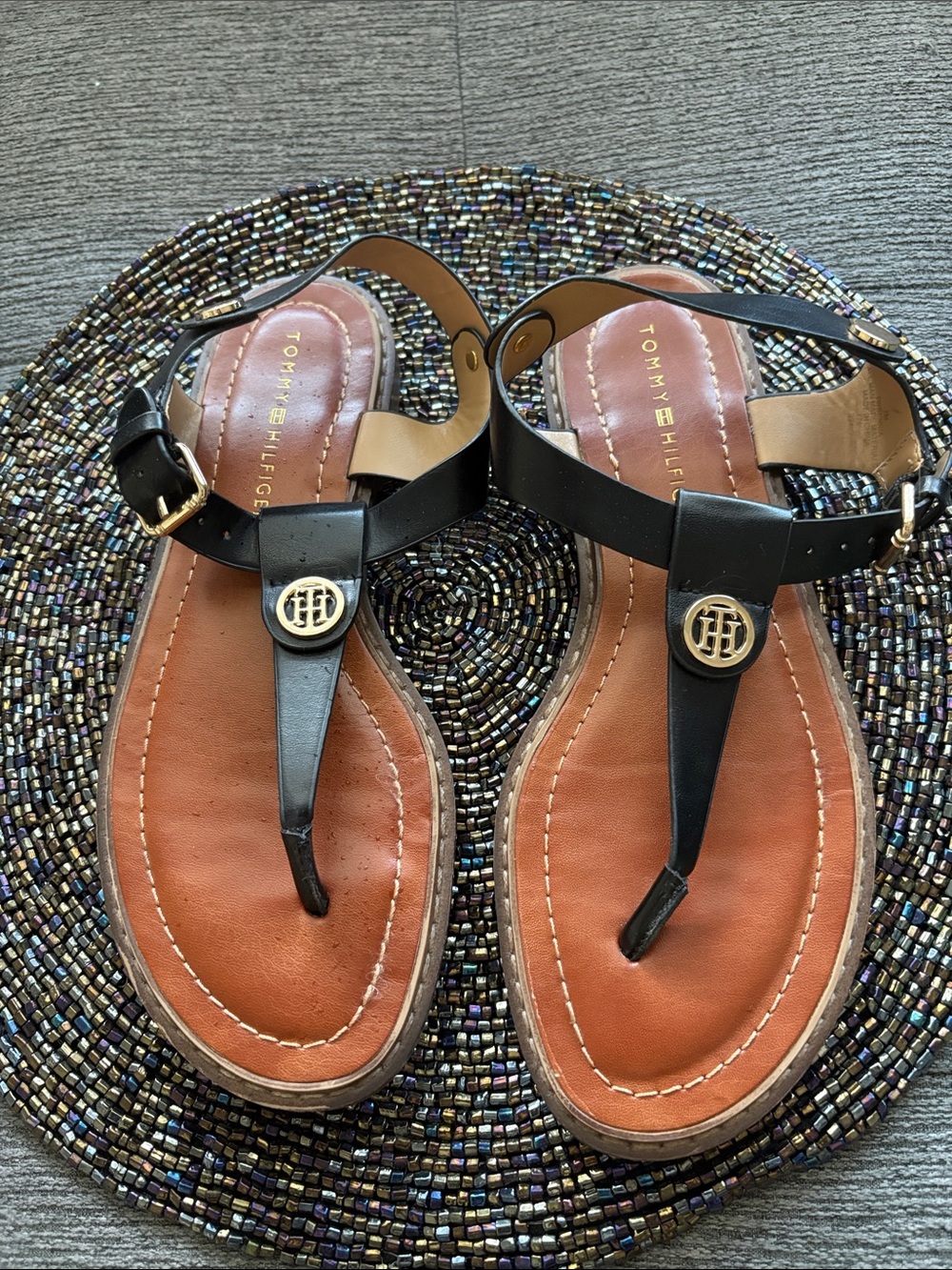 Tommy Hilfiger Bennia Thong Sandals
